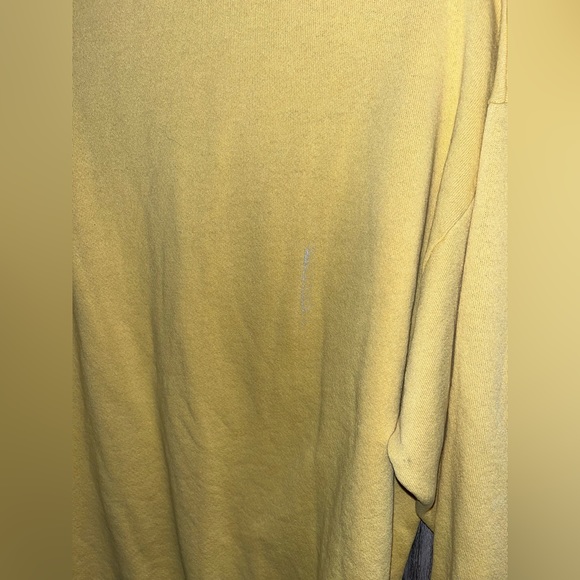 Las Vegas Nevada embroidered bright yellow pullover comfy sweatshirt size XL - Picture 5 of 5